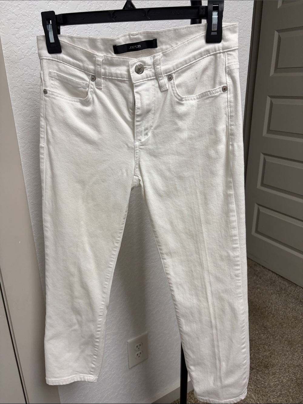 Joe's Jeans White Cropped Ankle Jeans